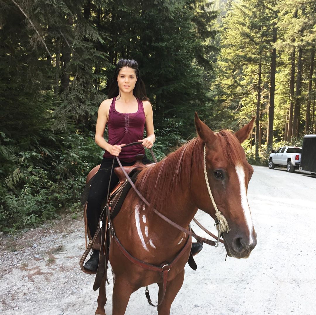 Marie Avgeropoulos Marie Avgeropoulos