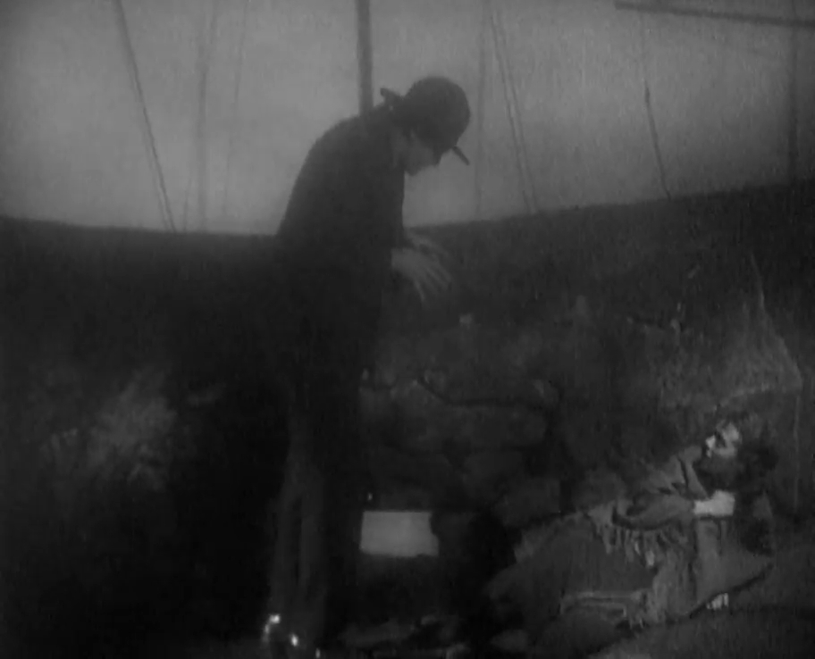 Street Angel (1928)