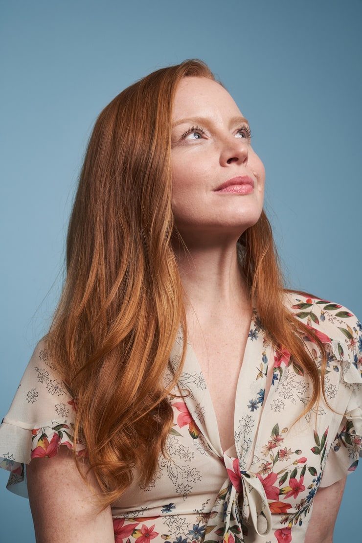 Next photo of Lauren Ambrose