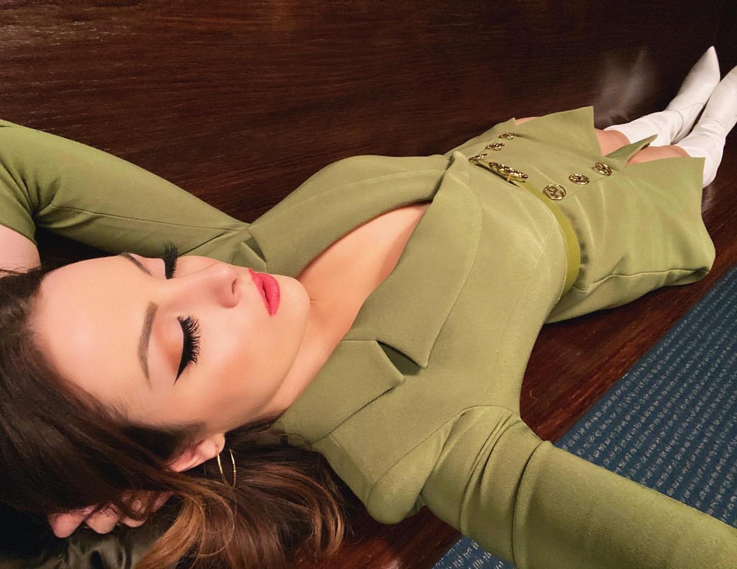 Elizabeth Gillies