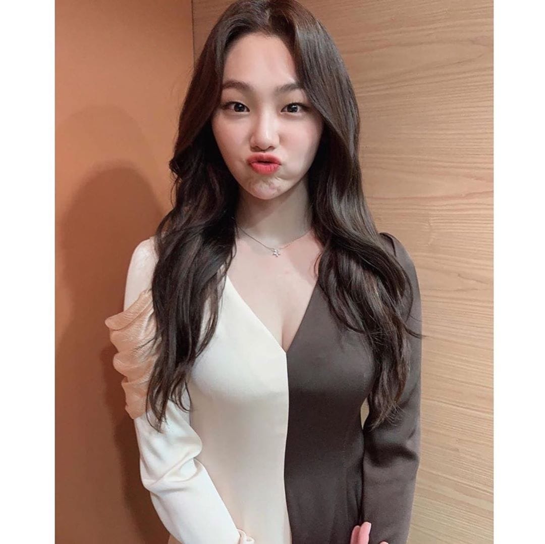 Kang Mina.