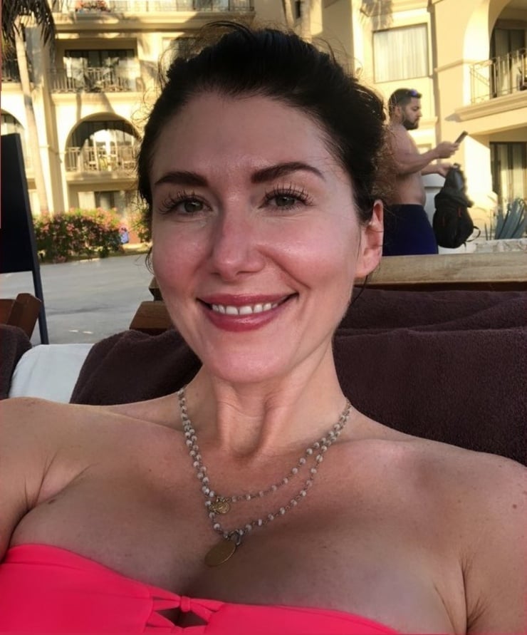 Picture of Jewel Staite.