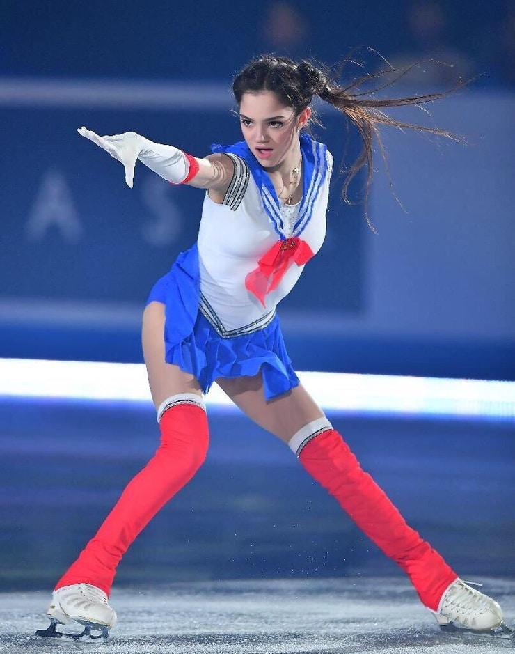 Picture Of Evgenia Medvedeva