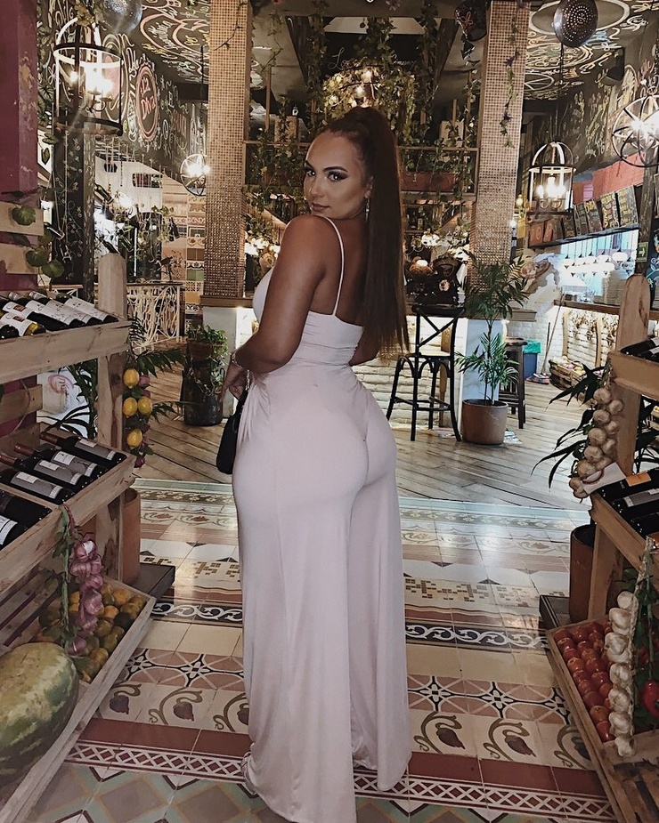 Picture of Camila Bernal