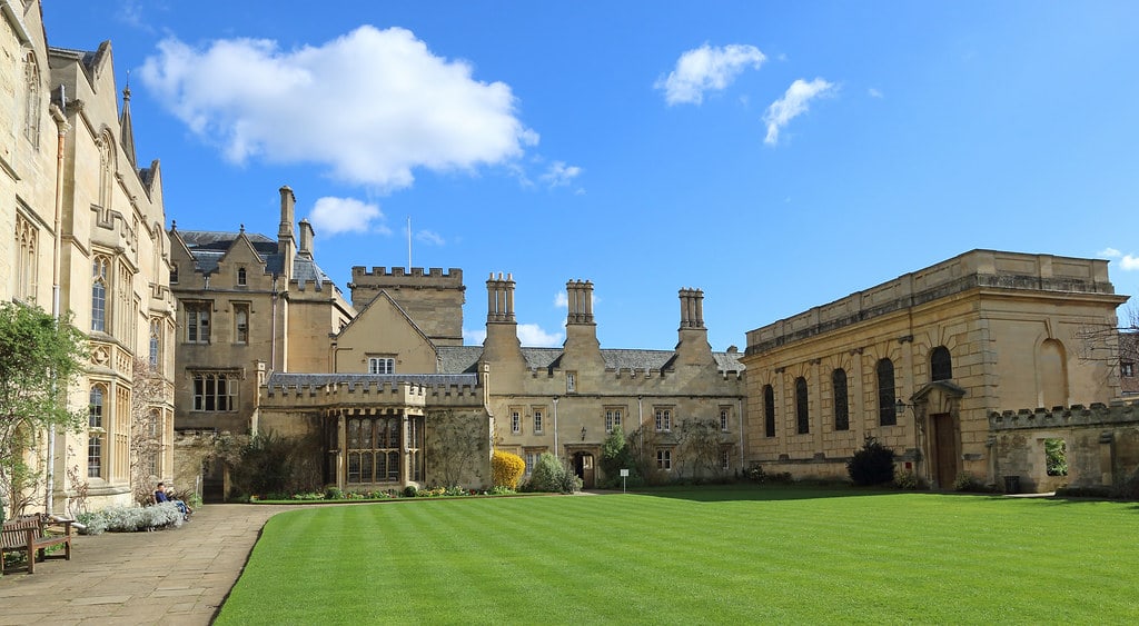 Pembroke College, Oxford