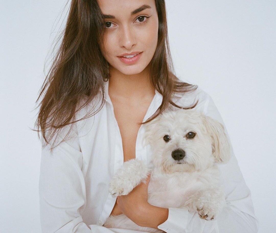 Gizele Oliveira Gizele Oliveira