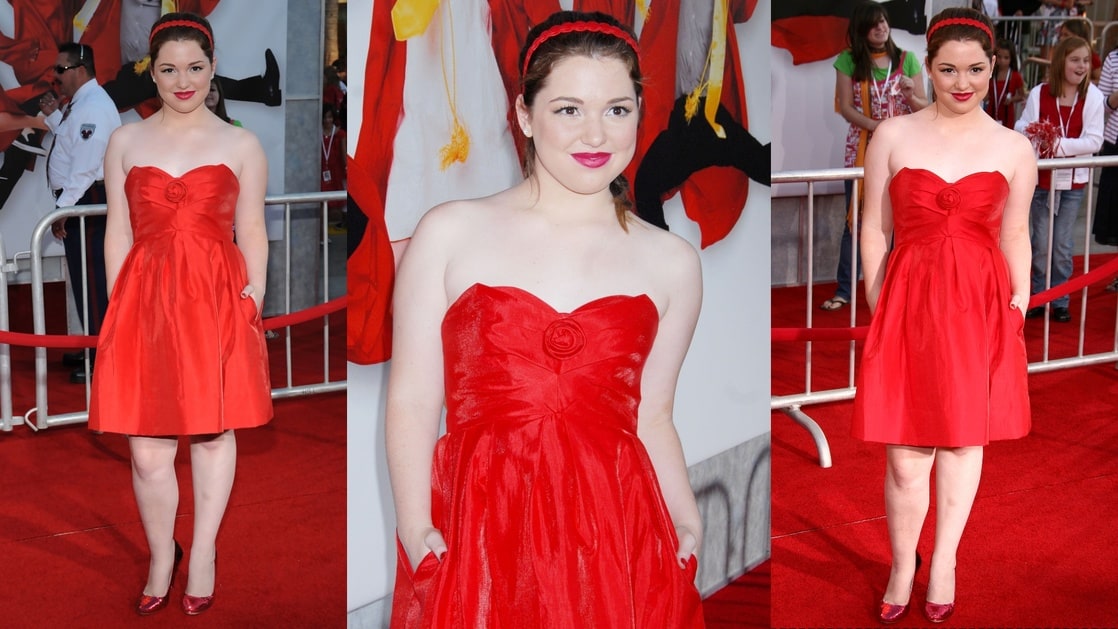 Jennifer Stone