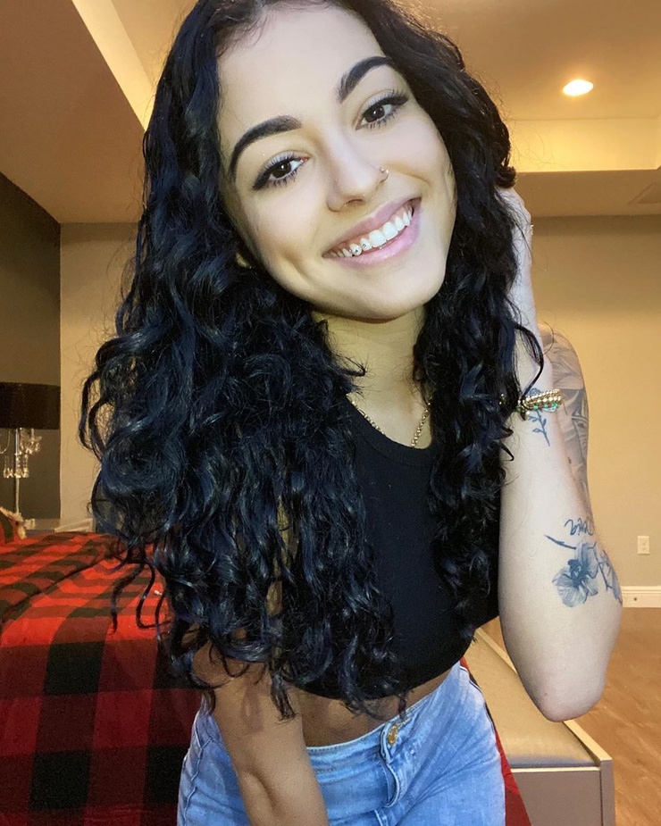 Picture of Malu Trevejo