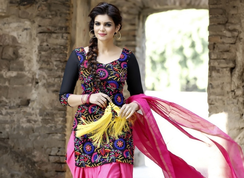 Ihana Dhillon