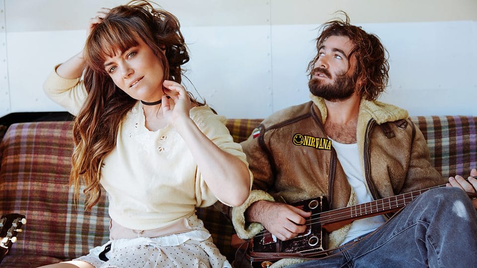 Angus & Julia Stone