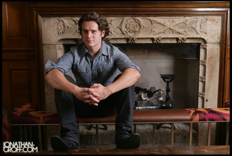 Jonathan Groff
