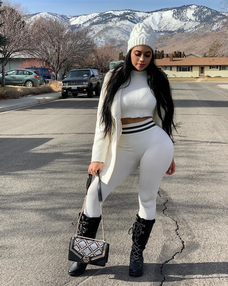 Picture of Jailyne Ojeda Ochoa(04)