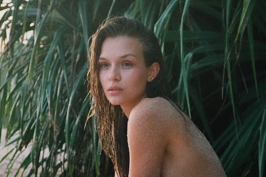 Josephine Skriver Josephine Skriver
