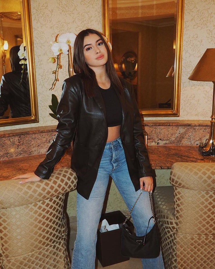 Kalani Hilliker