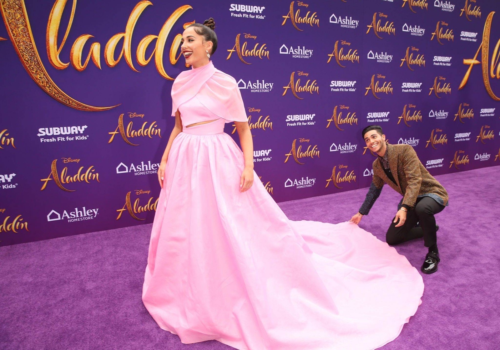 Naomi Scott Naomi Scott