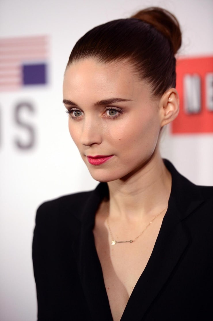 Rooney mara фото