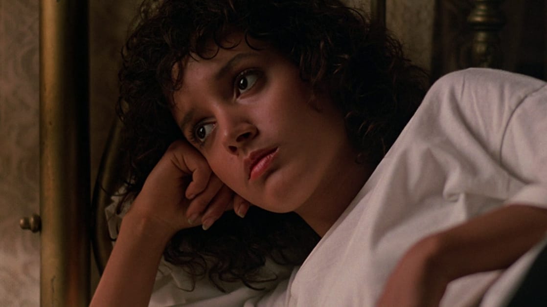 Jennifer Beals 