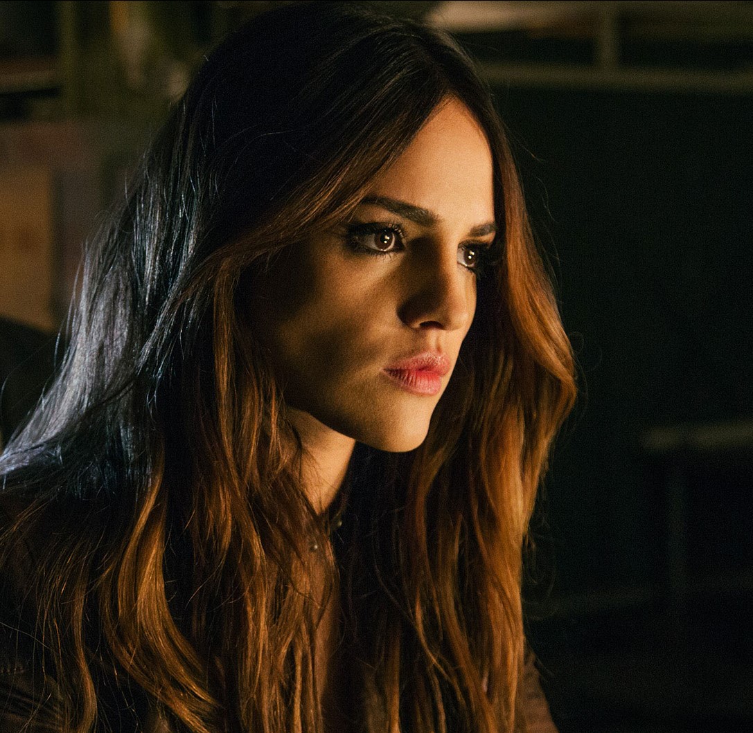 Eiza Gonzalez Eiza Gonzalez