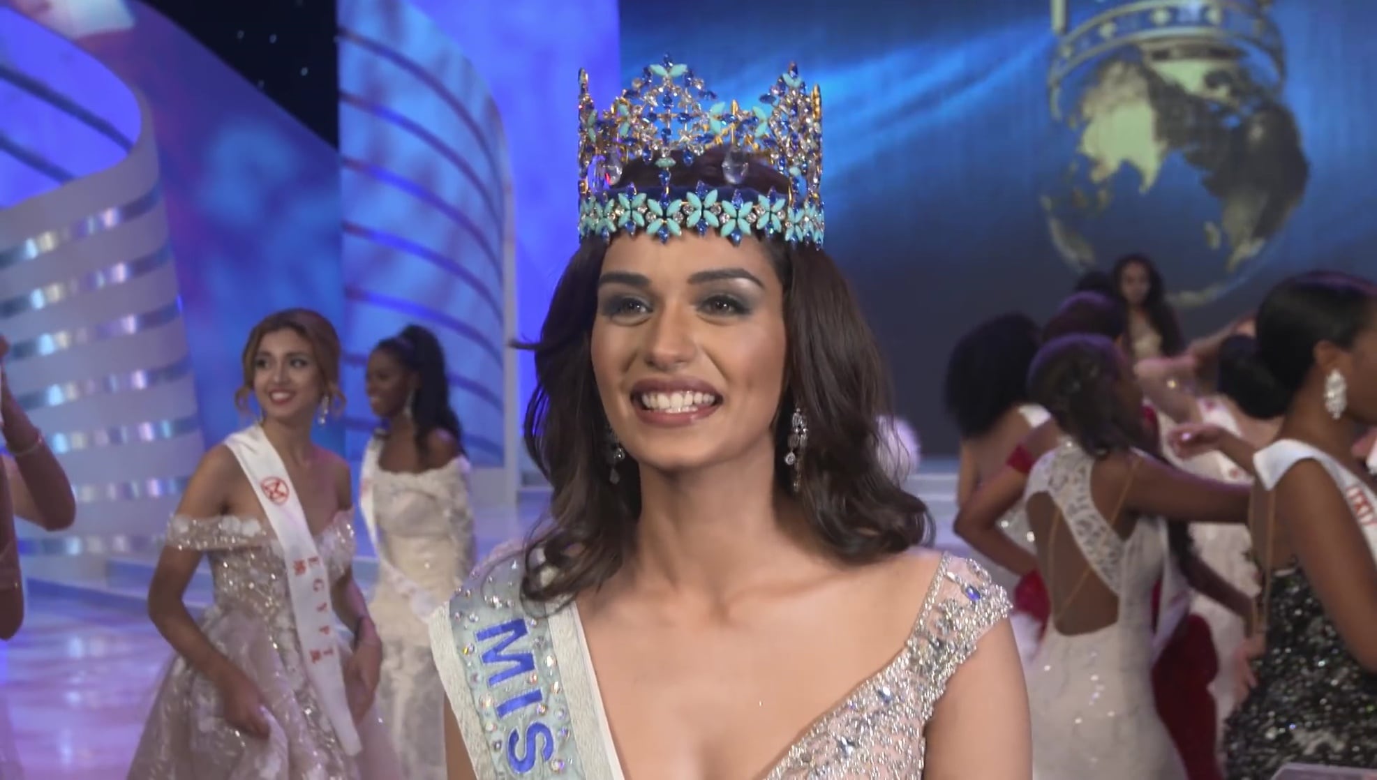 Manushi Chhillar image