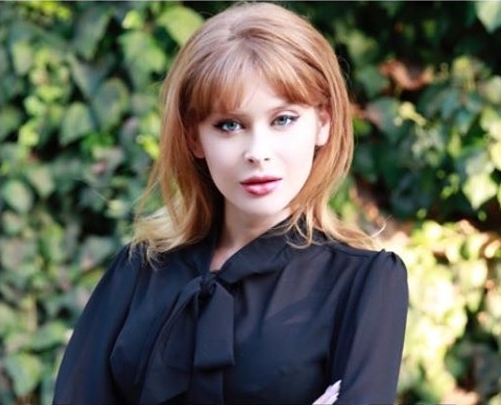 Picture of Renee Olstead