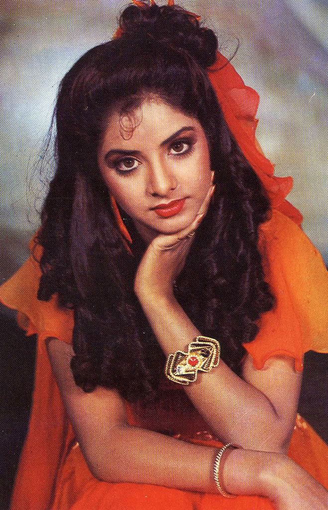 Divya Bharti Picture