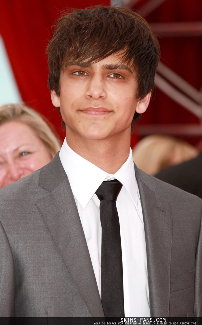 Luke Pasqualino elvis