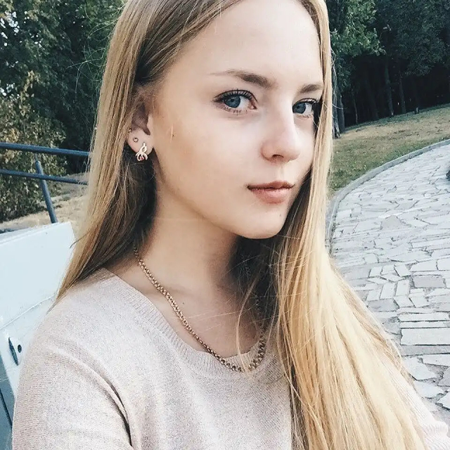 Oksana Neveselaya