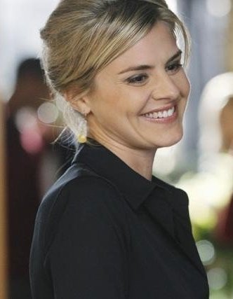 Picture of Eliza Coupe