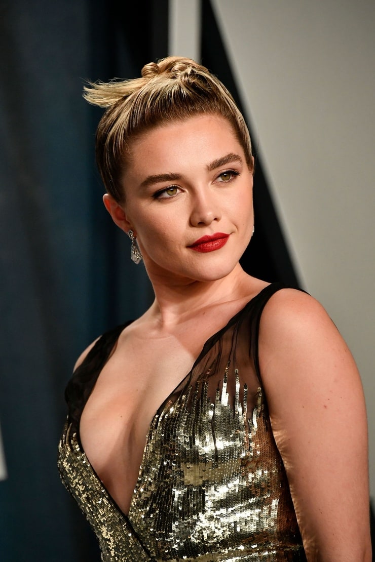 Next photo of Florence Pugh