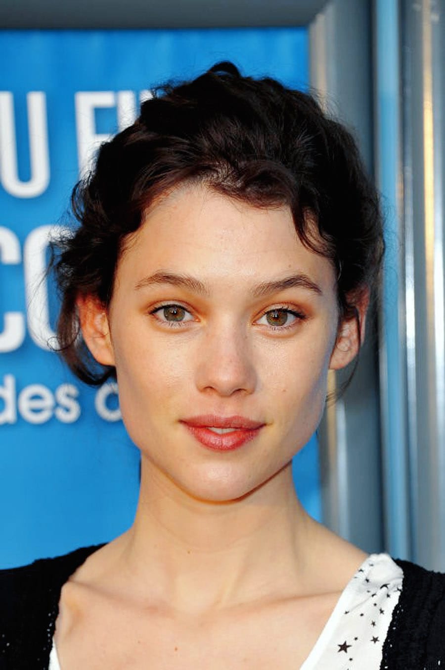 Astrid Berges-Frisbey.