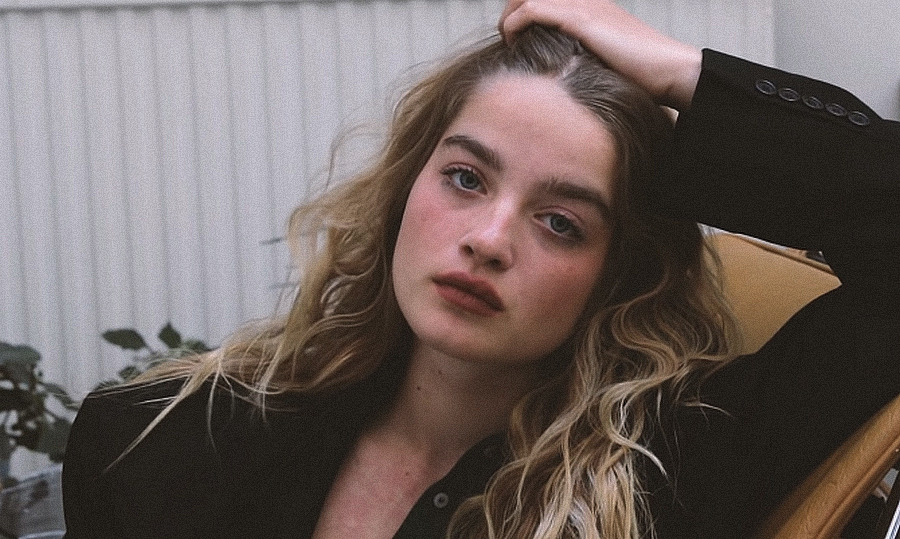 Adele Farine