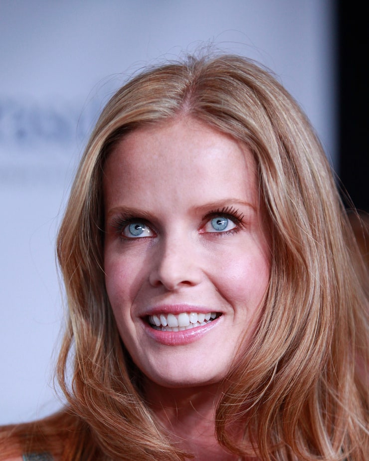 Picture of Rebecca Mader