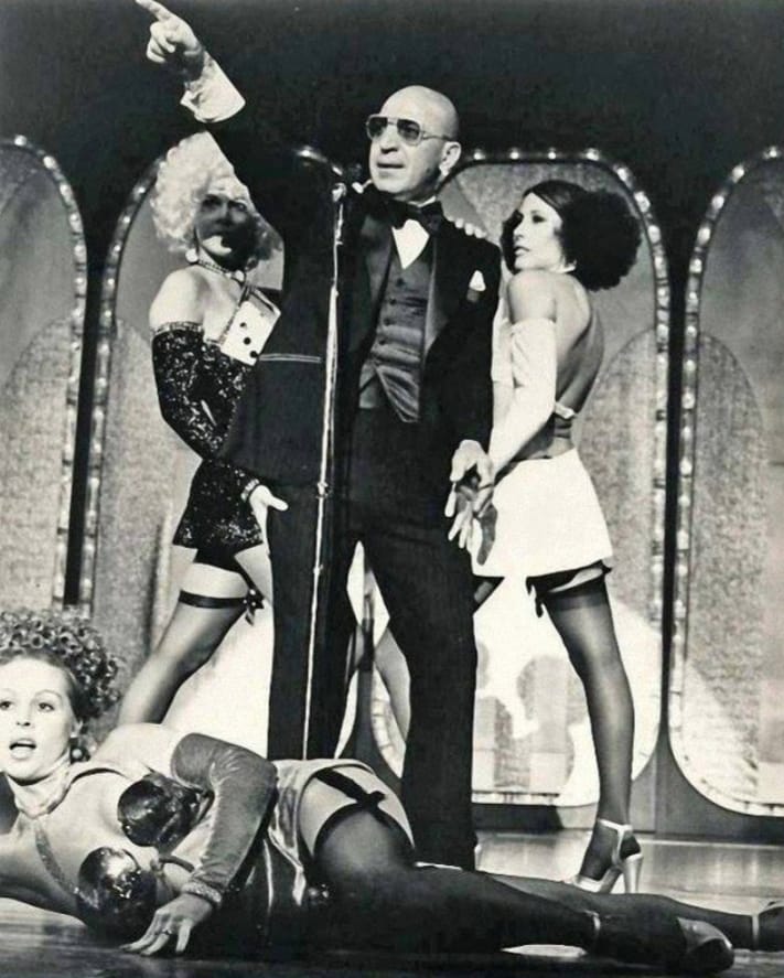 picture-of-telly-savalas