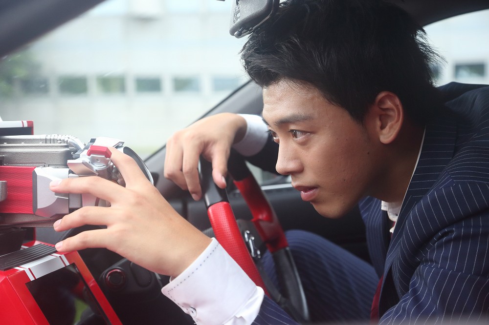 Shinnosuke Tomari