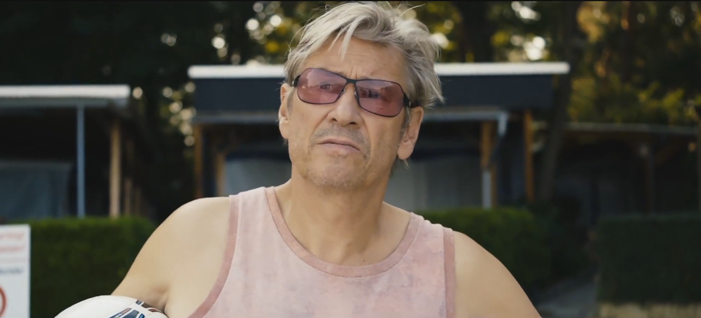Lucky Loser - Ein Sommer in der Bredouille Lucky Loser - Ein Sommer in der Bredouille