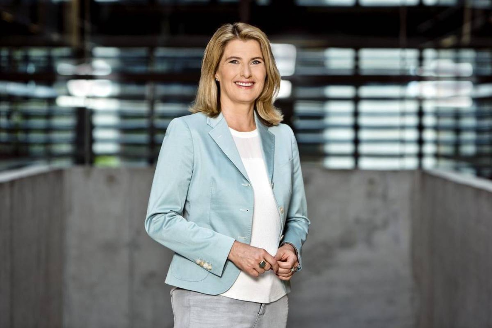 Tina Hassel