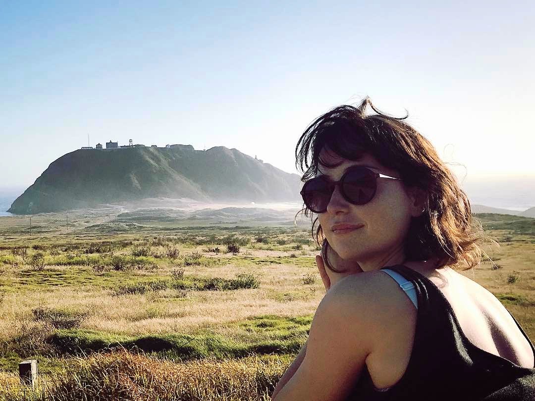 Milana Vayntrub