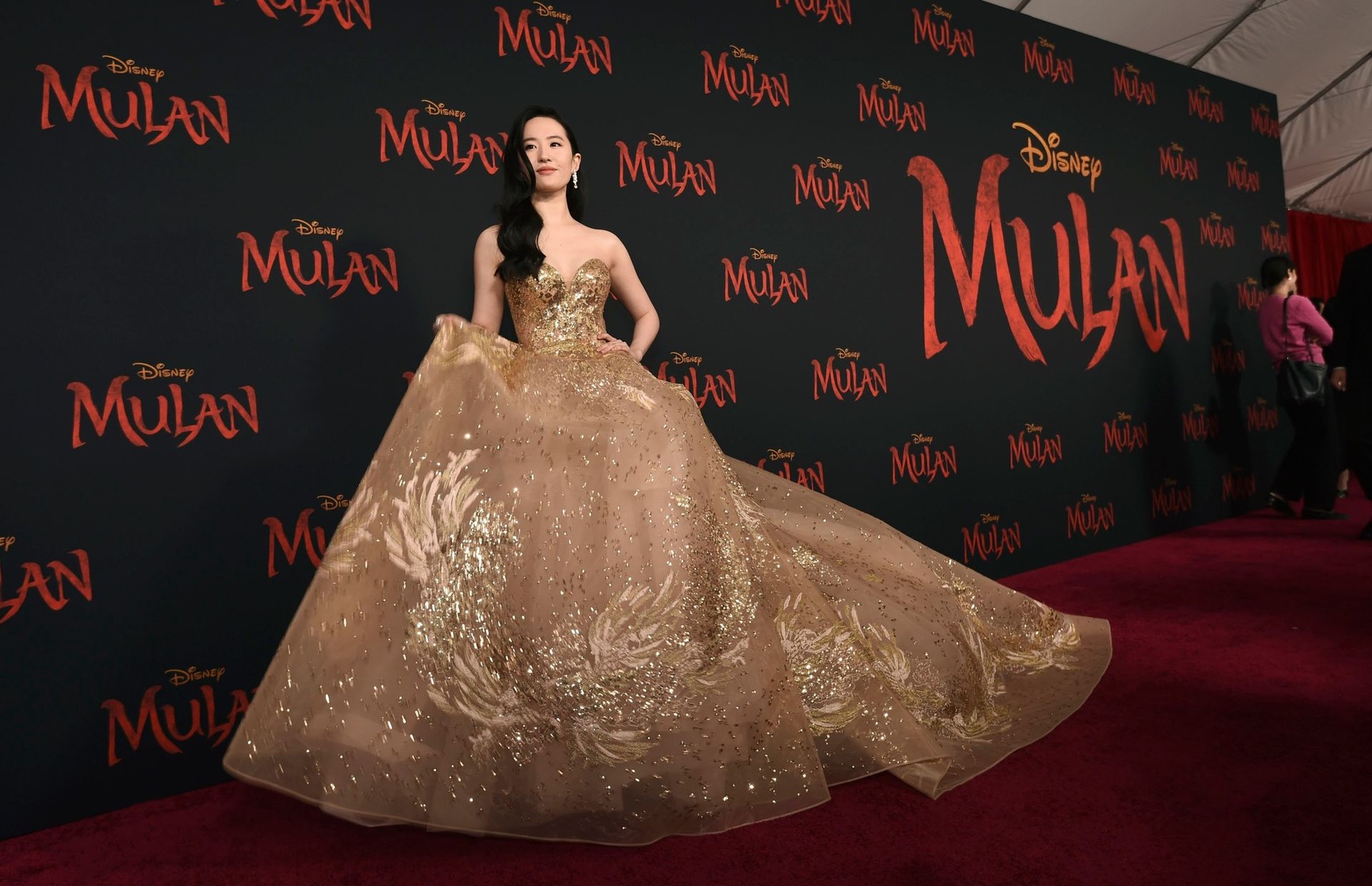 Yifei Liu