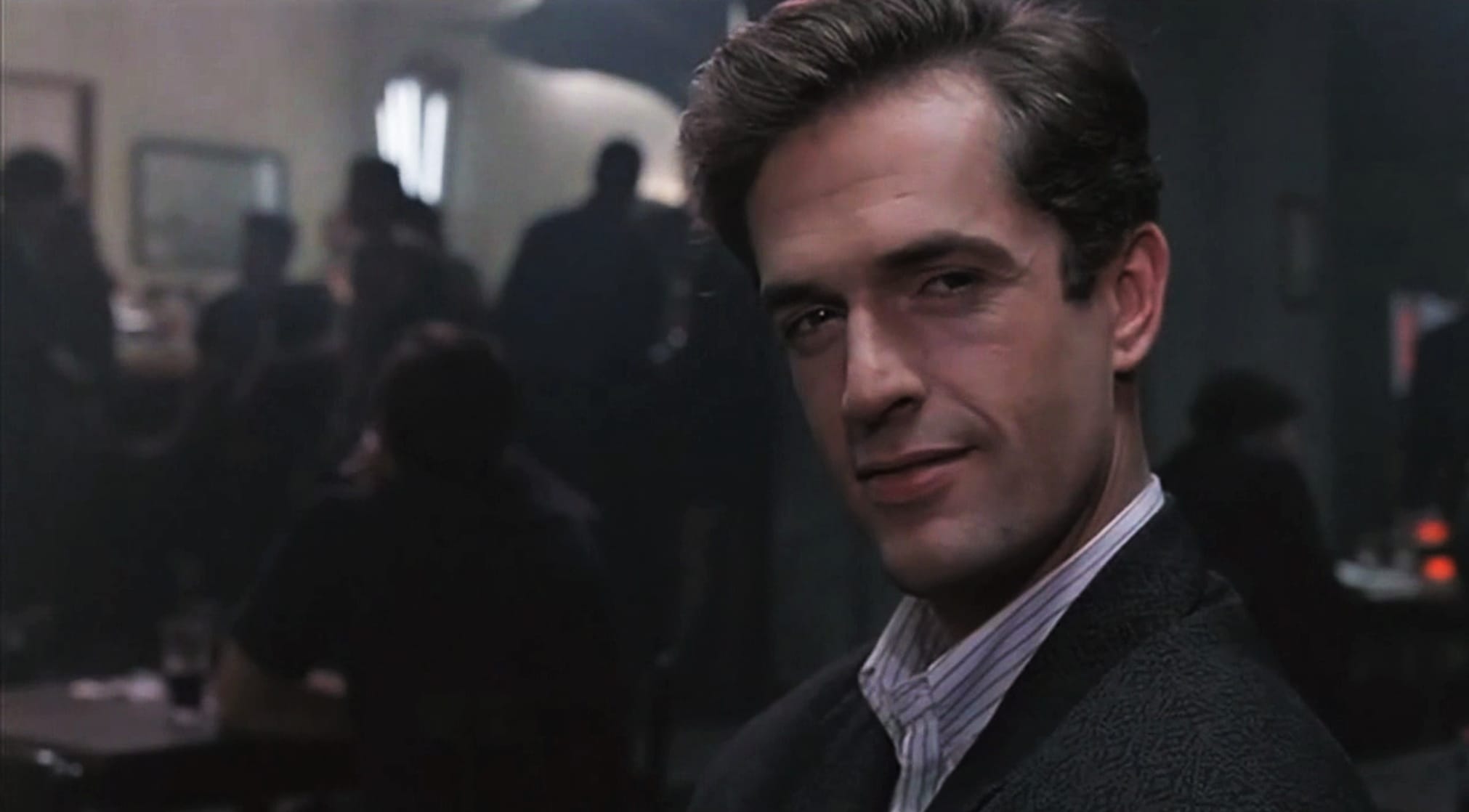The Comfort of Strangers (1990)