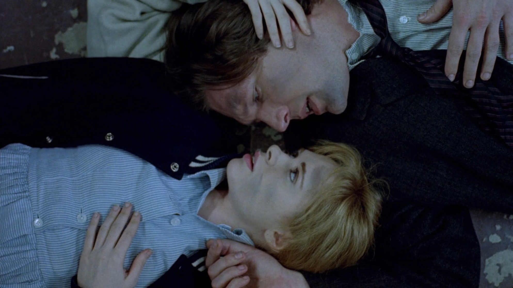 Trust (1990)