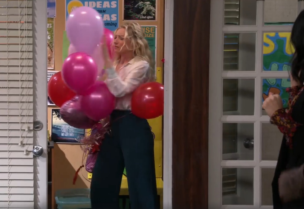 Beth Behrs Beth Behrs