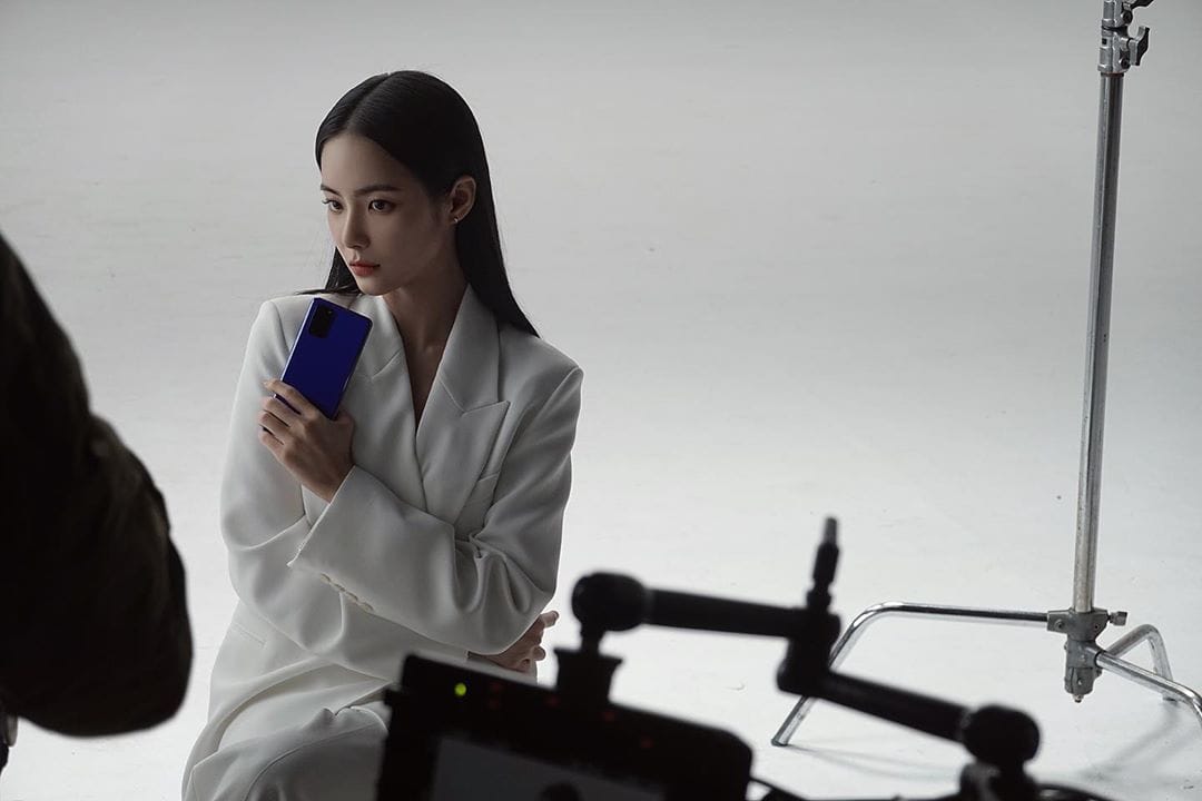 Suzu Hong Suzu Hong