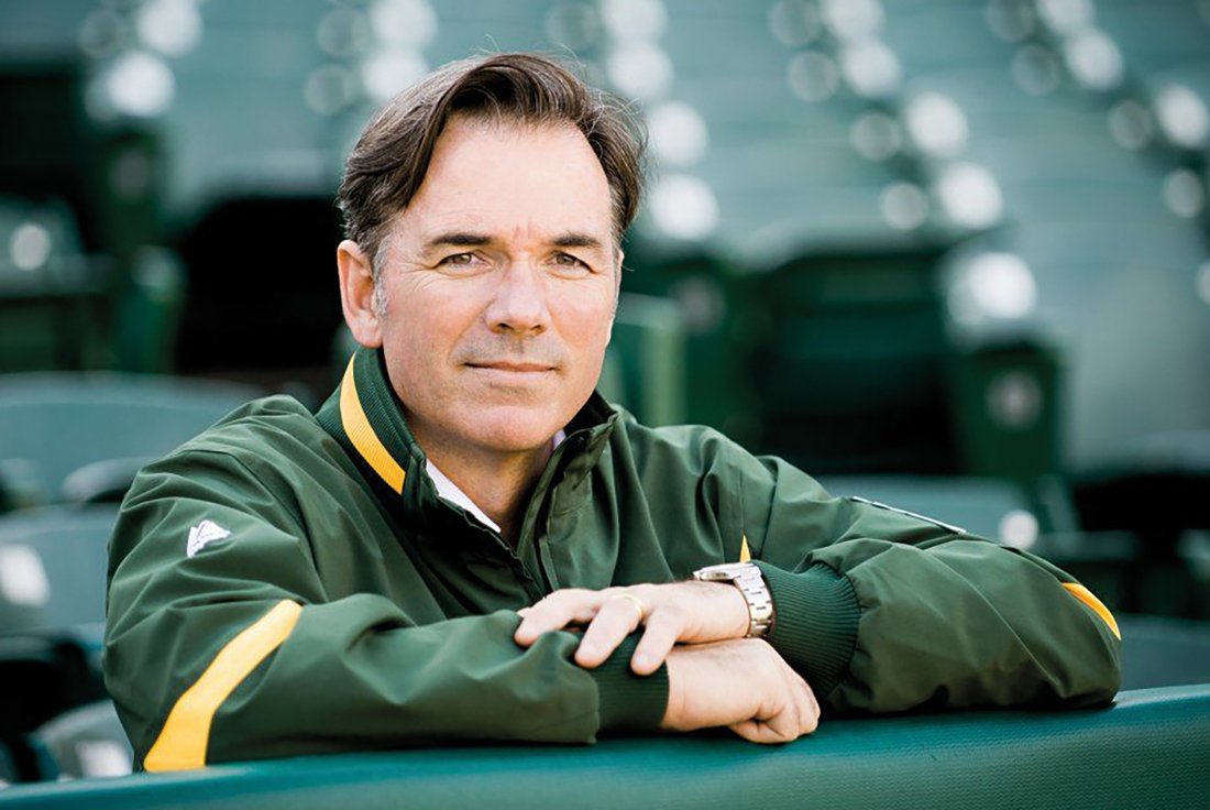 Billy Beane (Brad Pitt)