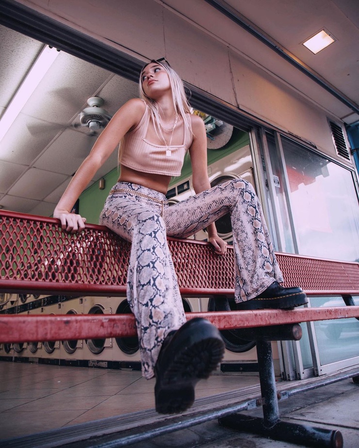 Picture of Kayla Jones ()