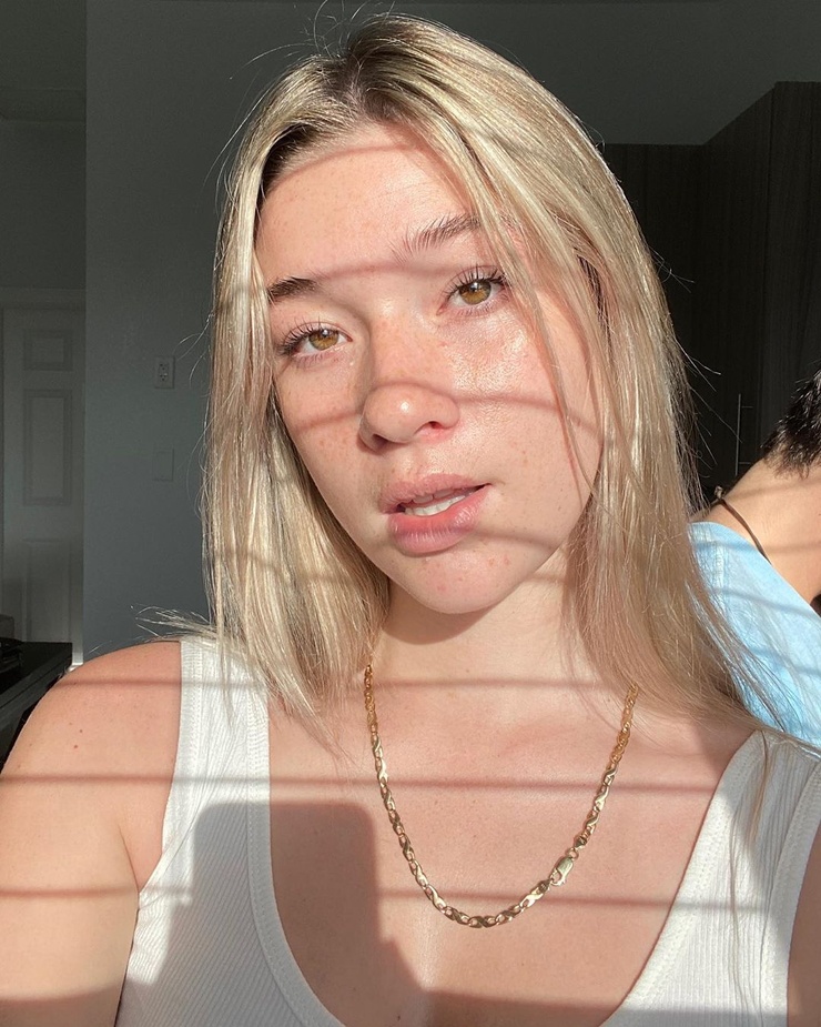 Picture of Kayla Jones ()