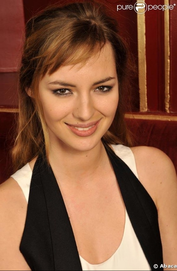 Louise Bourgoin Nue