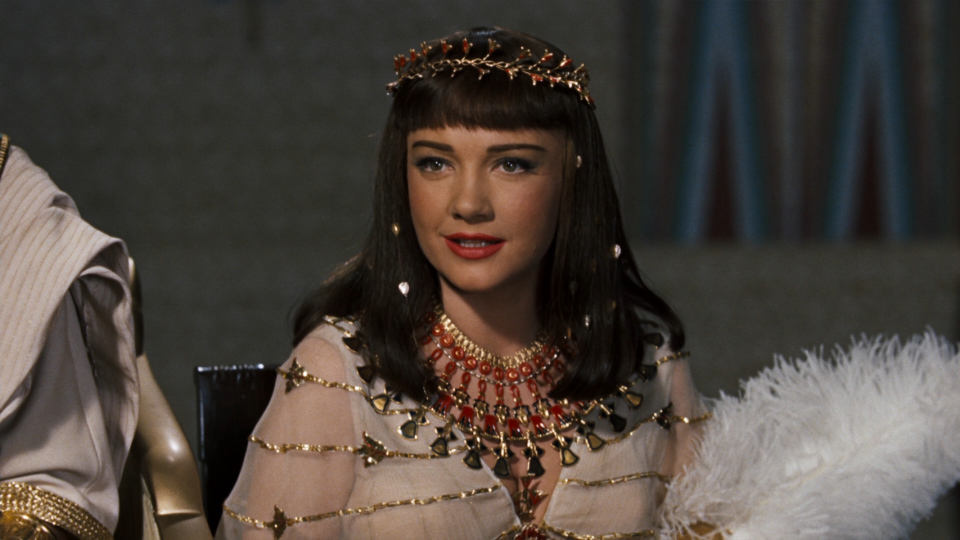 Anne Baxter