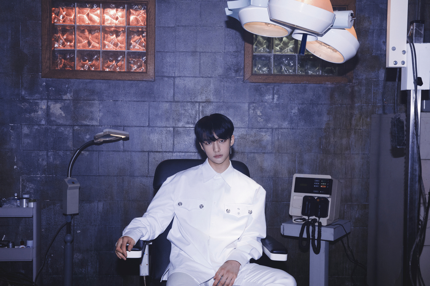 Hyun-Jin Hwang