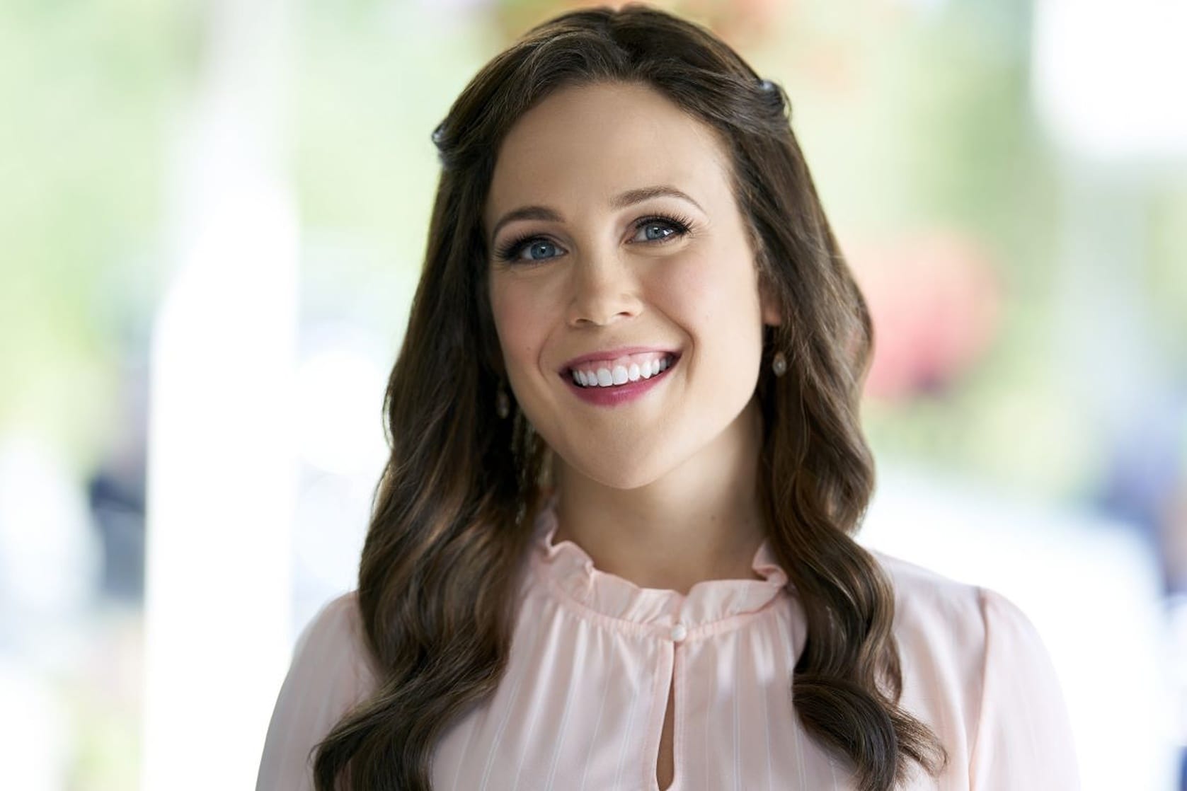Erin Krakow