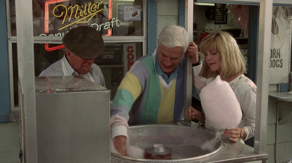 The Naked Gun: From the Files of Police Squad!